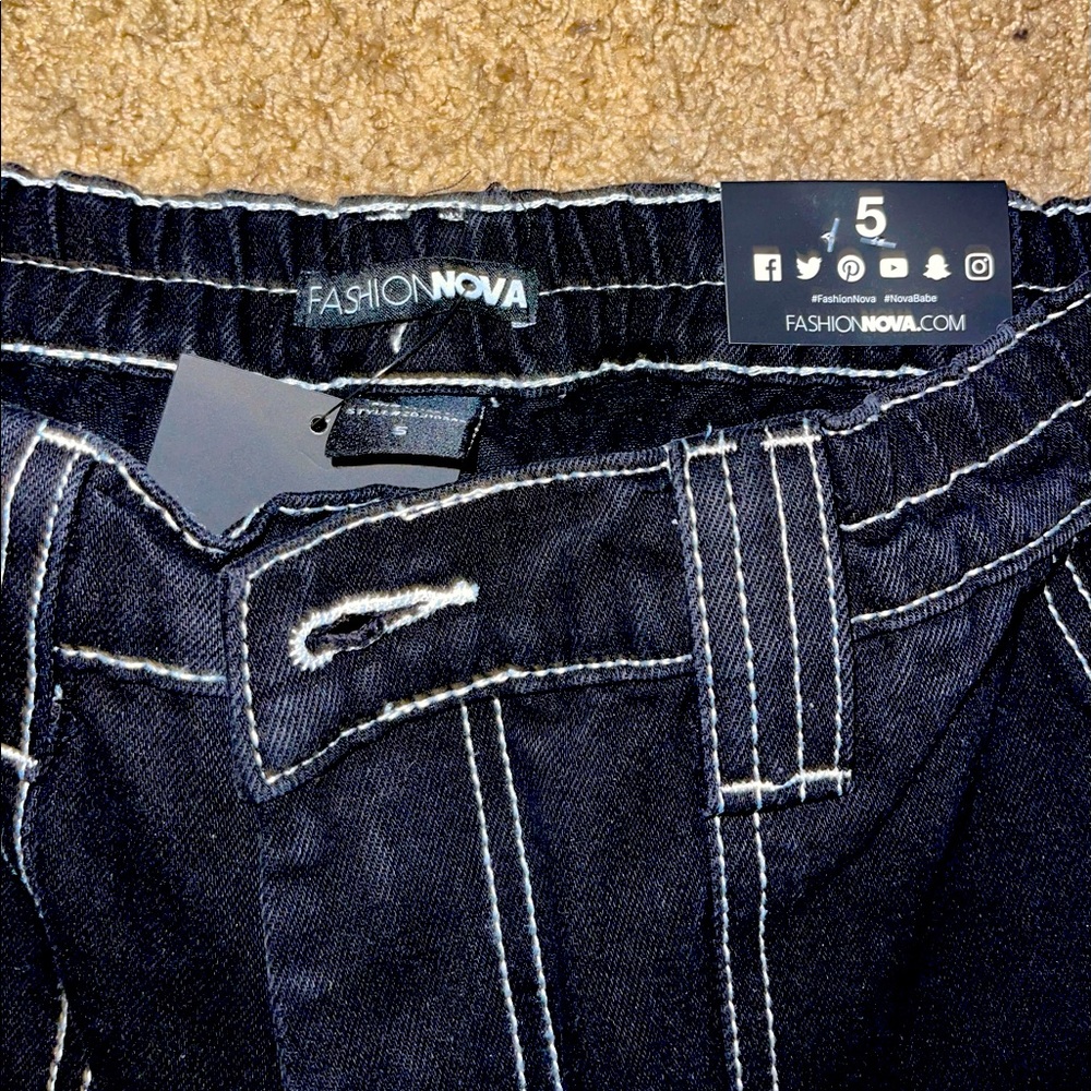 Size 5 Fashion Nova Jeans